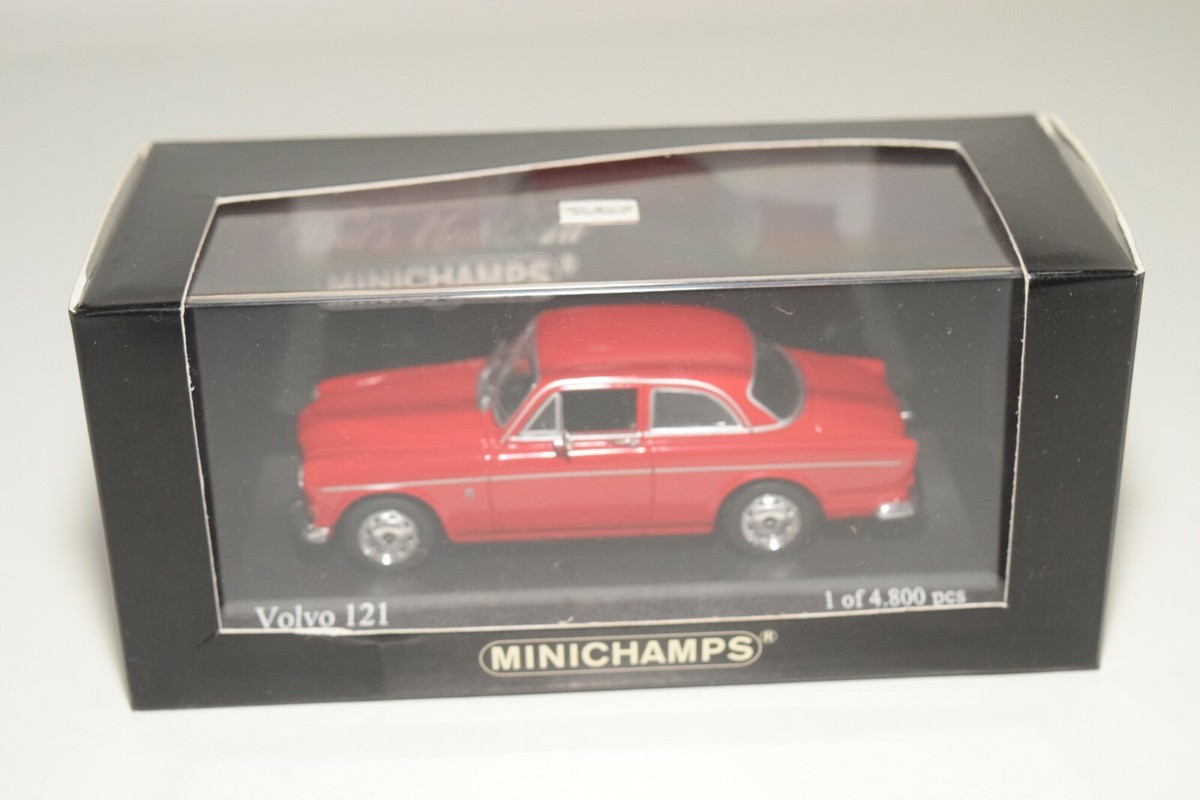 MINICHAMPS✪Volvo 121 レッド1:43 MINICHAMPS✪Volvo 121 レッド1:43