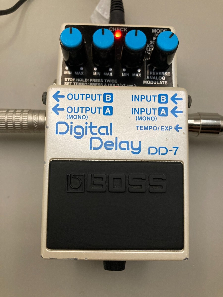 BOSS DD-7 デジタルディレイ 箱・取り扱い説明書付き BOSS - DD-7