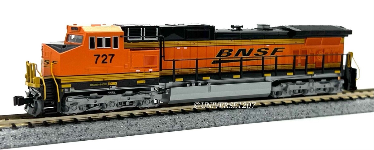 N Scale Kato 176-3509 GE C44-9W Dash-9 BNSF #727 Swoosh Diesel