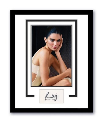 Kylie & Kendall Jenner サイン￼！Kardashians Kendall Jenner And