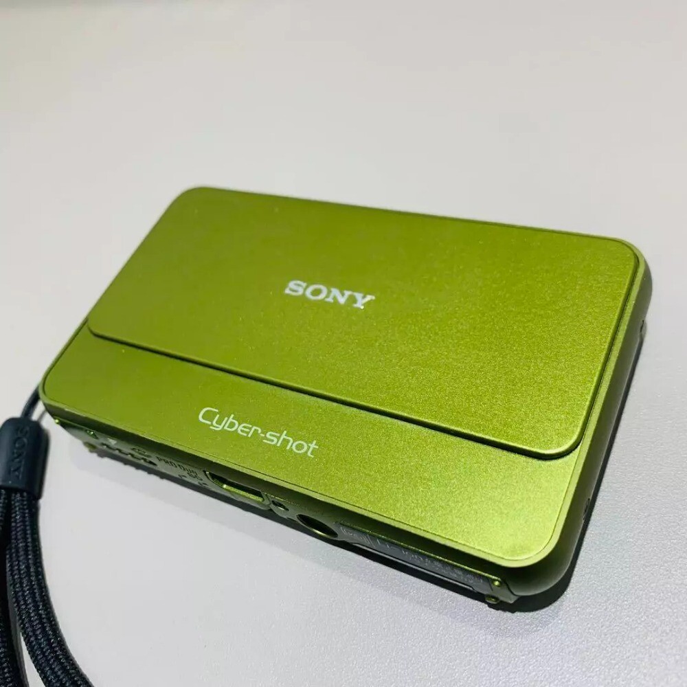 Sony Cyber-Shot DSC-T99 14.1MP Digital Camera Touch Screen Green