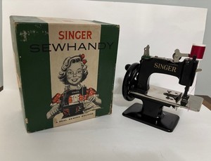 Childs Singer Sewing Machine | eBay