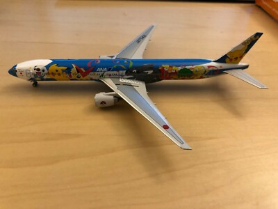 ANA All Nippon Boeing 777-300 JA754A 