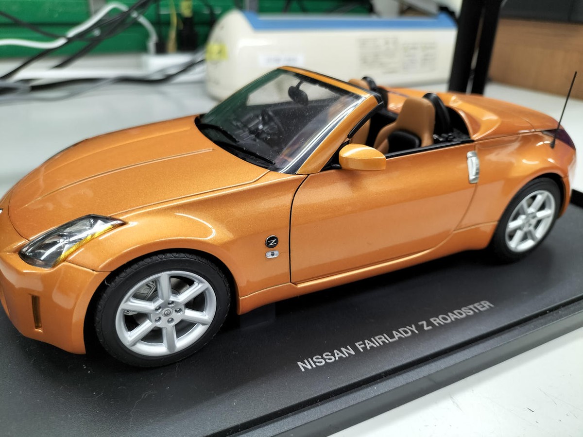 フェアレディZ z33 AUTOart 1⁄18 nissan 350z AUTOart 1:18 Nissan