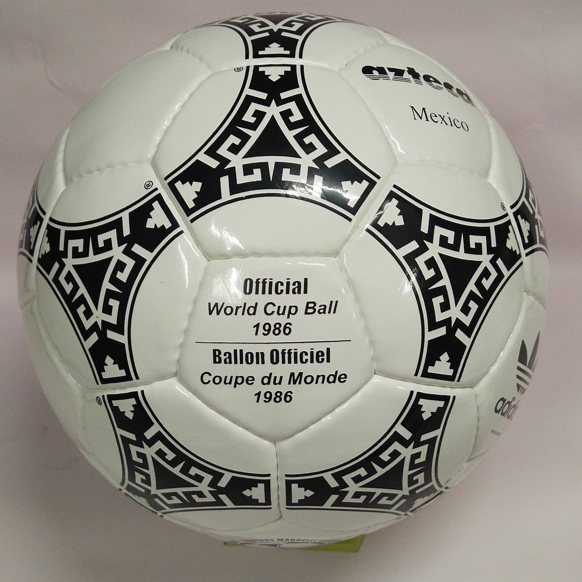 FIFAワールドカップ1986メキシコ大会 公式試合球azteca アステカ FIFA