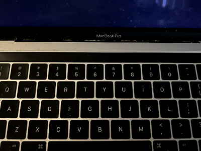 2016 Macbook Pro 13 inch 2.9GHZ dual-core i5 w/ touchbar PLEASE