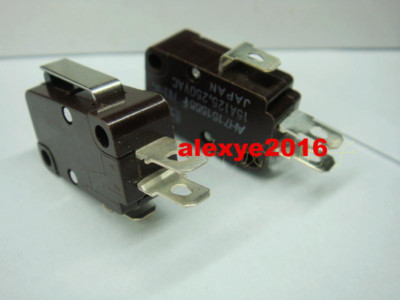 1 PCS Panasonic Matsushita AH7151555F Micro Limit Switch 3 Pins