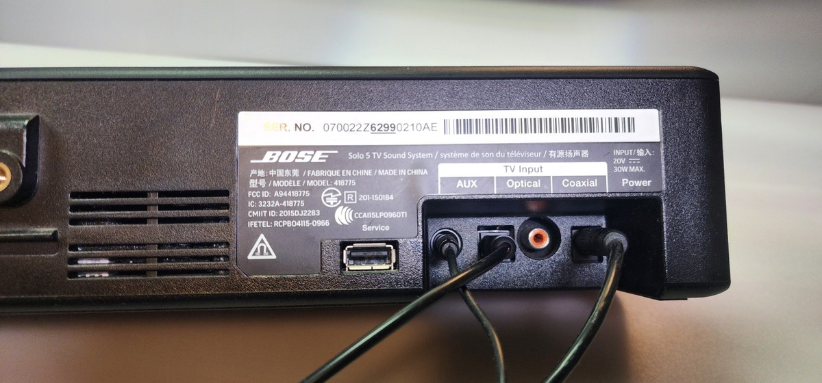 Bose Sound Bar Solo 5 TV Sound System Center Powered Speaker