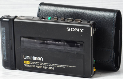 Sony Walkman WM-150 Cassette Player Black Portable Audio 1988