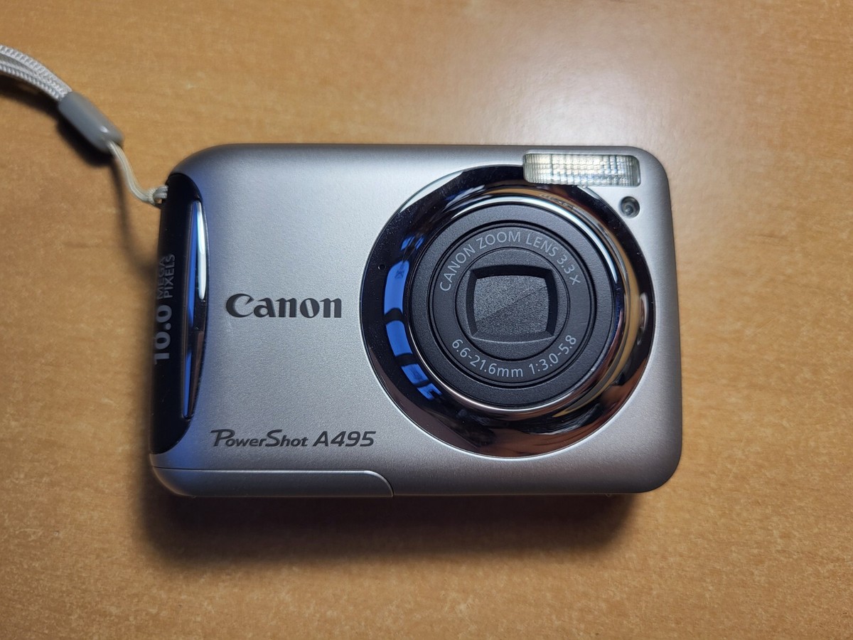 Digital Camera Canon PowerShot A495 10MP - 3.3x Zoom Silver