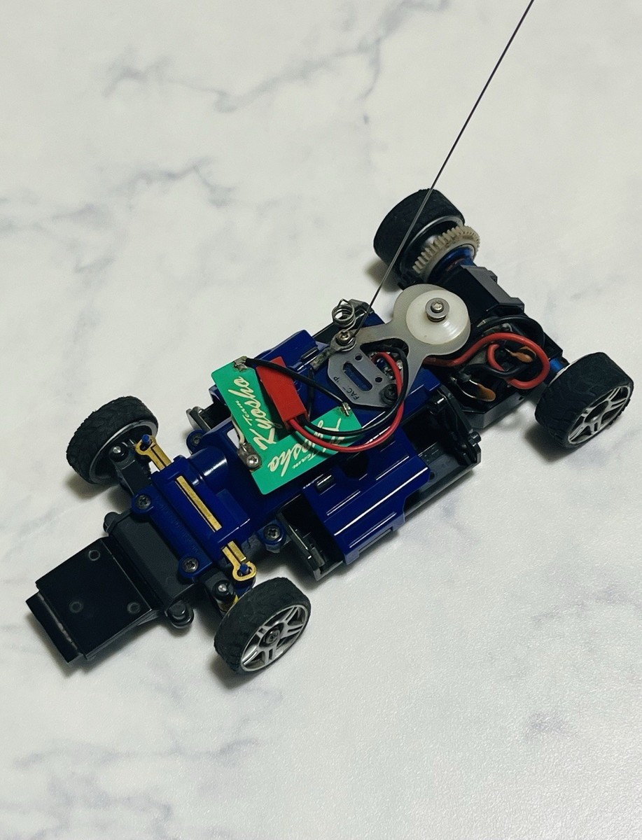 ミニッツ エンツォフェラー MR02 Chassis 30451R 未使用 ミニッツ