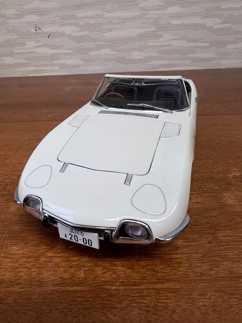オートアート AUTO art 1/18 トヨタ 2000GT 007 ボンドカー ミニカー