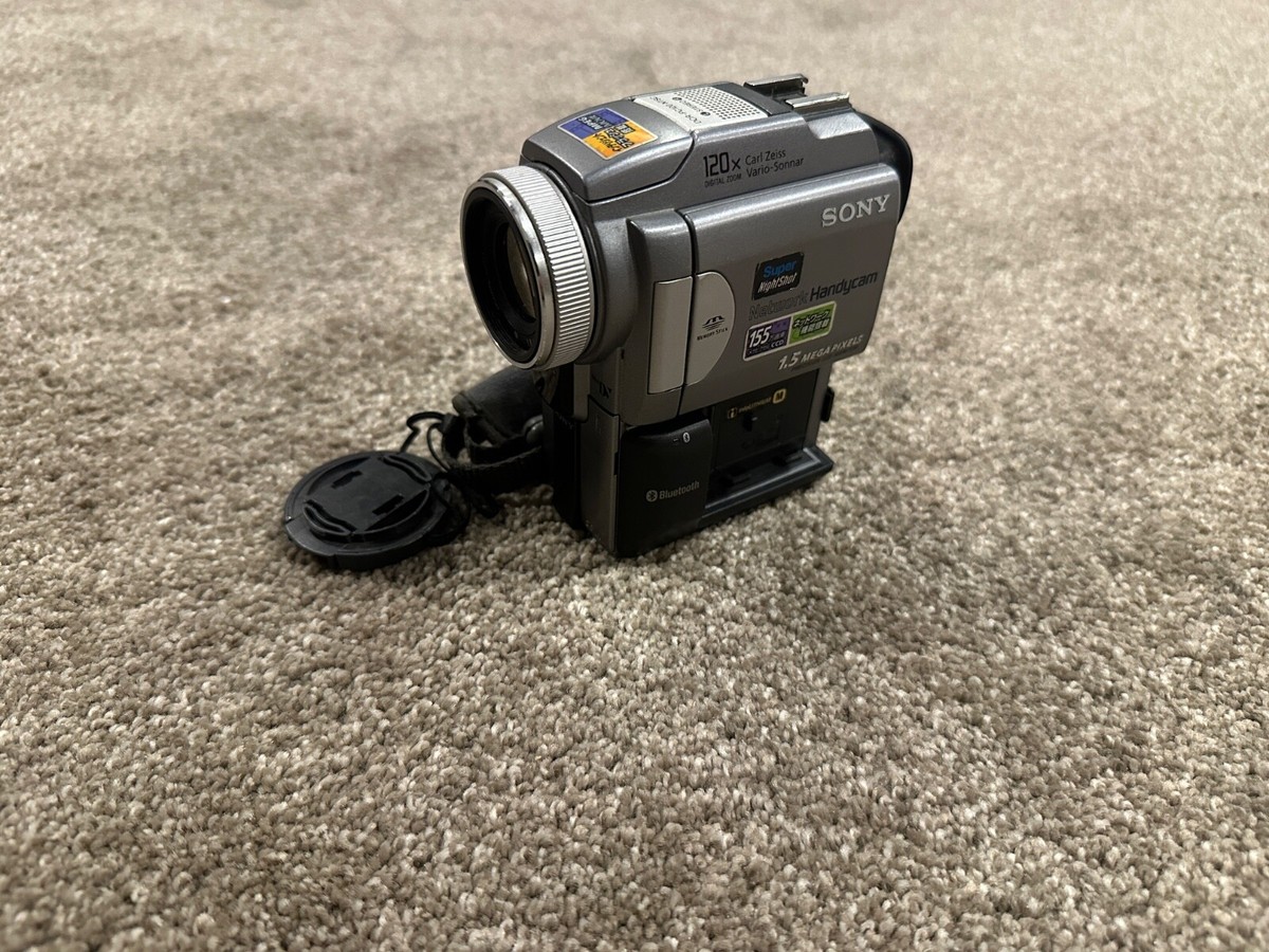 SONY ソニー DCR-PC100 デジタルビデオカメラレコーダー miniDVテープ