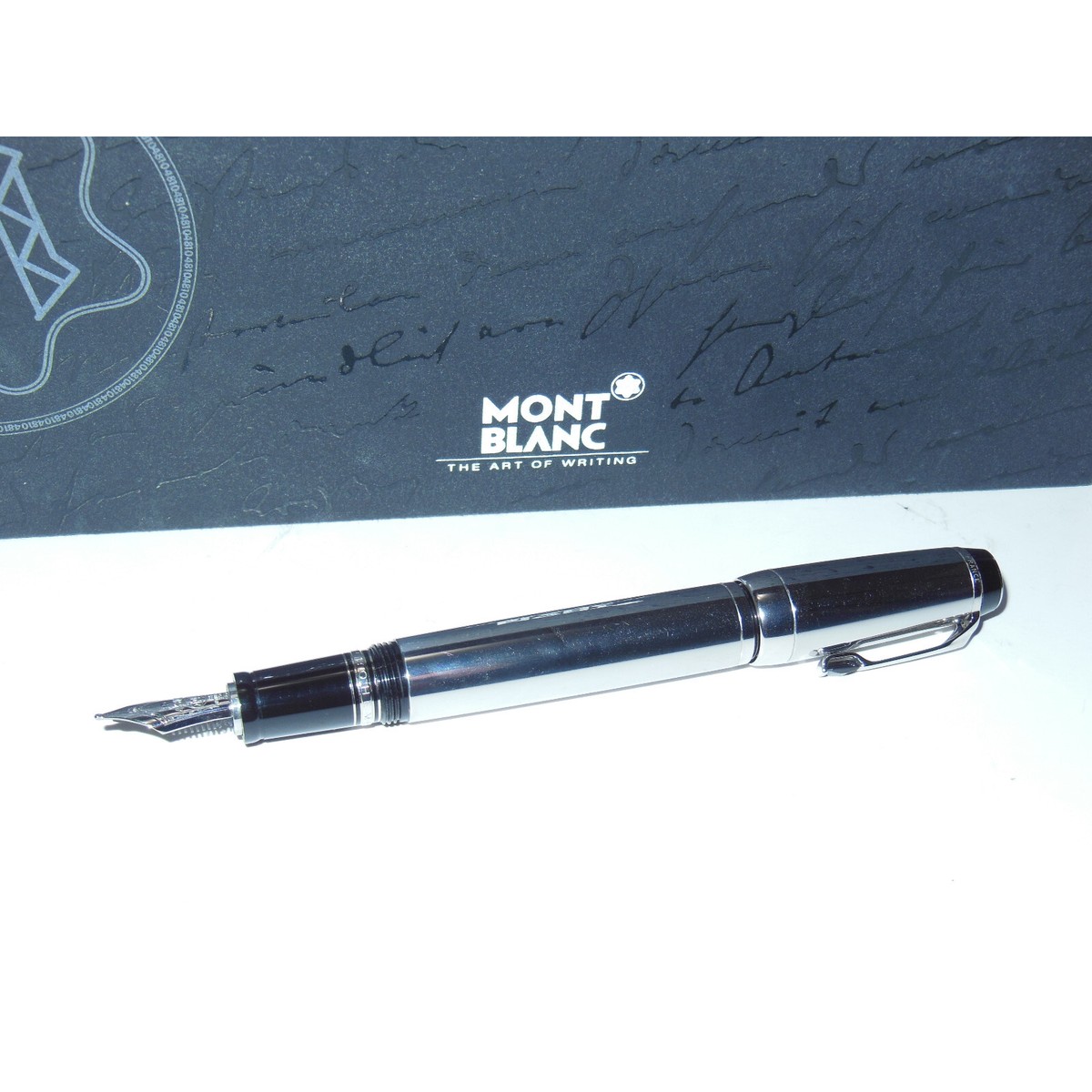 NOS/2ND* Montblanc Boheme Steel Noir Fountain Pen 18K M 06537