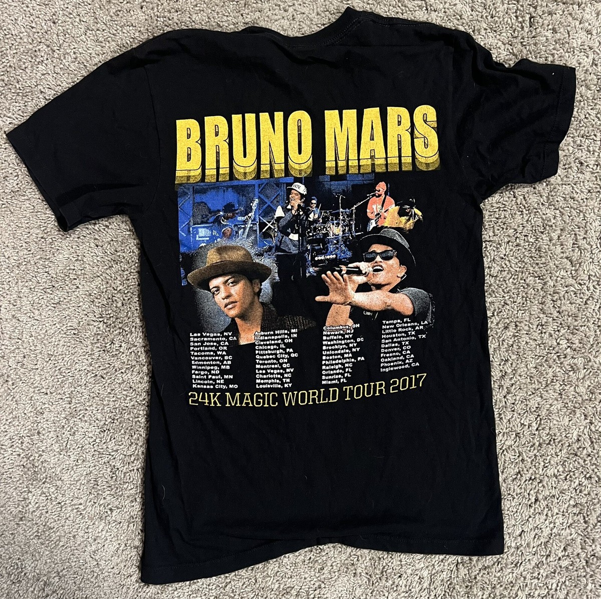 Bruno Mars 24k Magic World Tour Official 2017 T-Shirt Unisex Small