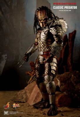 Hot Toys 1/6 Scale PREDATORS CLASSIC PREDATOR MMS162 Action Figure