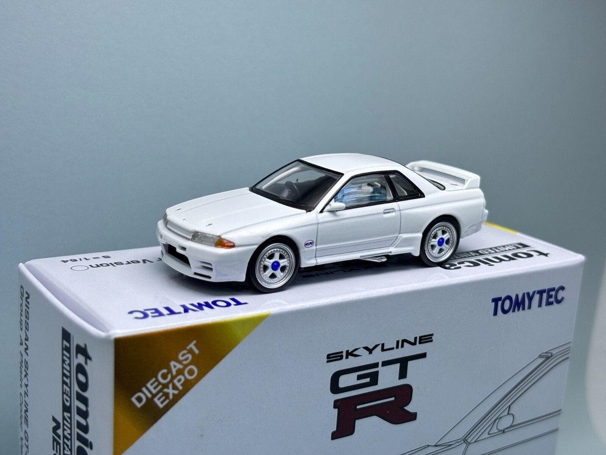 新品】TOMICA LIMITED VINTAGE NEO F3552台セット 新品】TOMICA
