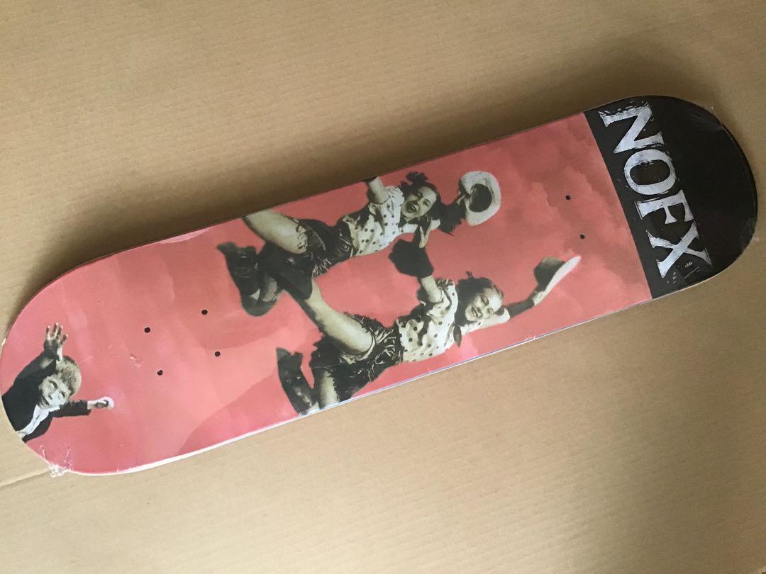 スケートボード NOFX 40 Years Skate Deck NOFX 40 Years Skate Deck
