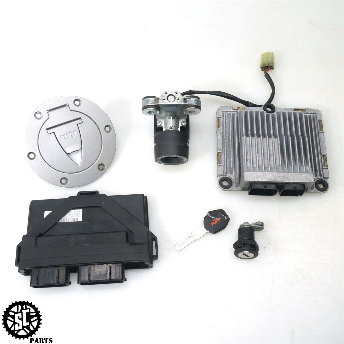 16-19 KTM 1290 SUPER DUKE GT LOCK SET PAIRED ECU COMPUTER IGNITION
