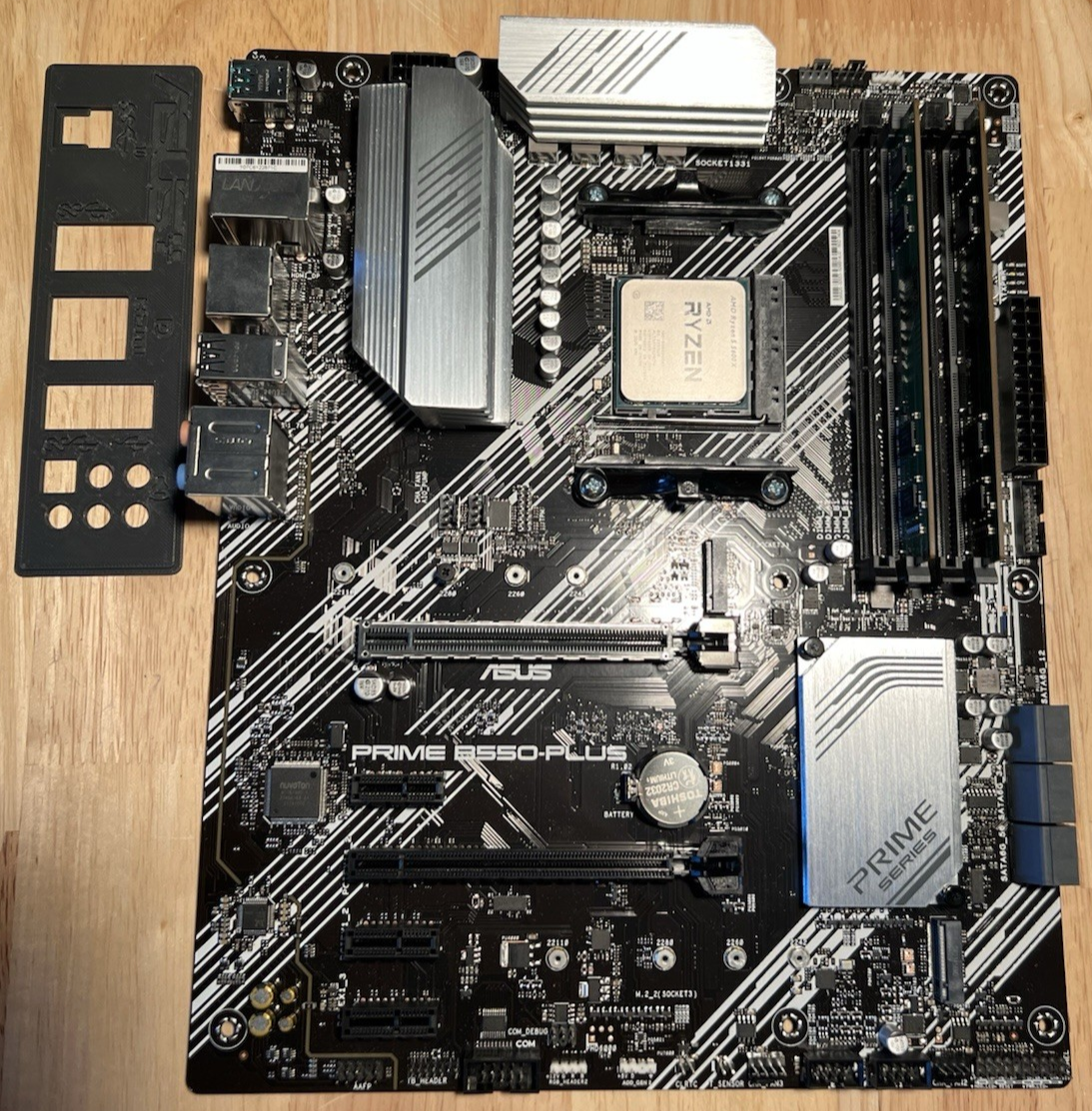 CPU + Motherboard + RAM Combo: ASUS PRIME B550-PLUS + Ryzen 5
