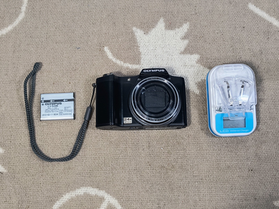 Olympus SZ Series SZ-14 14.0MP Digital Camera - Black Fully