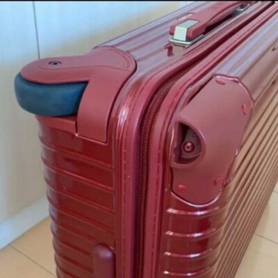 新品、未使用】RIMOWA 2輪 SALSA TROLLEY-RED 33L Rimowa Salsa 33L