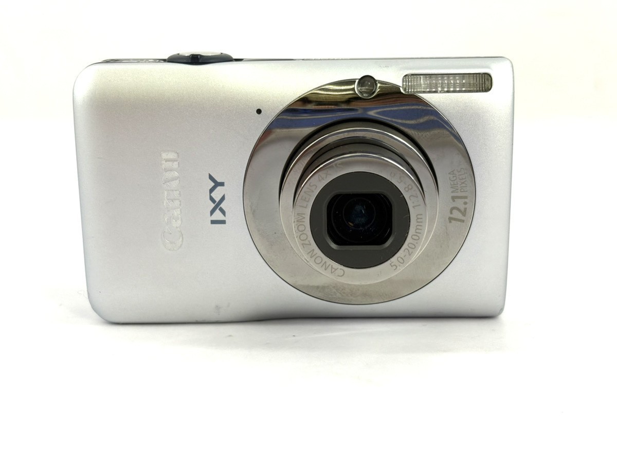 CANON IXY 200F Comapct Digital Camera 12.1MP Silver w/ Charger for