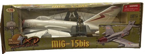 21st Century Toys 1:18 scale P-38 Lightning Interceptor D-Day