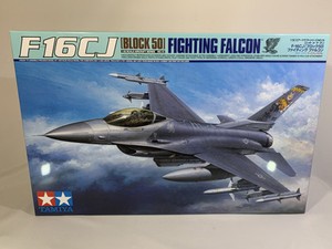 航空機・ヘリコプター F-16A PLUS/C 1/32 1/32 Hasegawa F-16A Plus