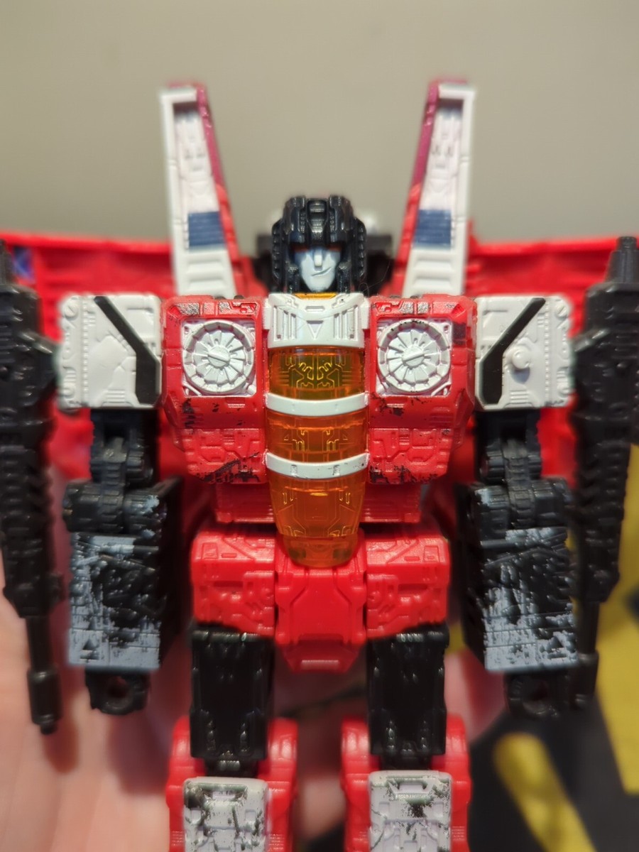 トランスフォーマー シージ レッドウイング WFC GS02 ASTRO ZOMBIES