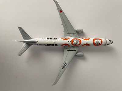 航空機・ヘリコプター Aviation 1:200ANA B777-300ER JA789A BB-8