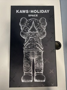 KAWS HOLIDAY SPACE 3色セット KAWS | KAWS Holiday SPACE: complete