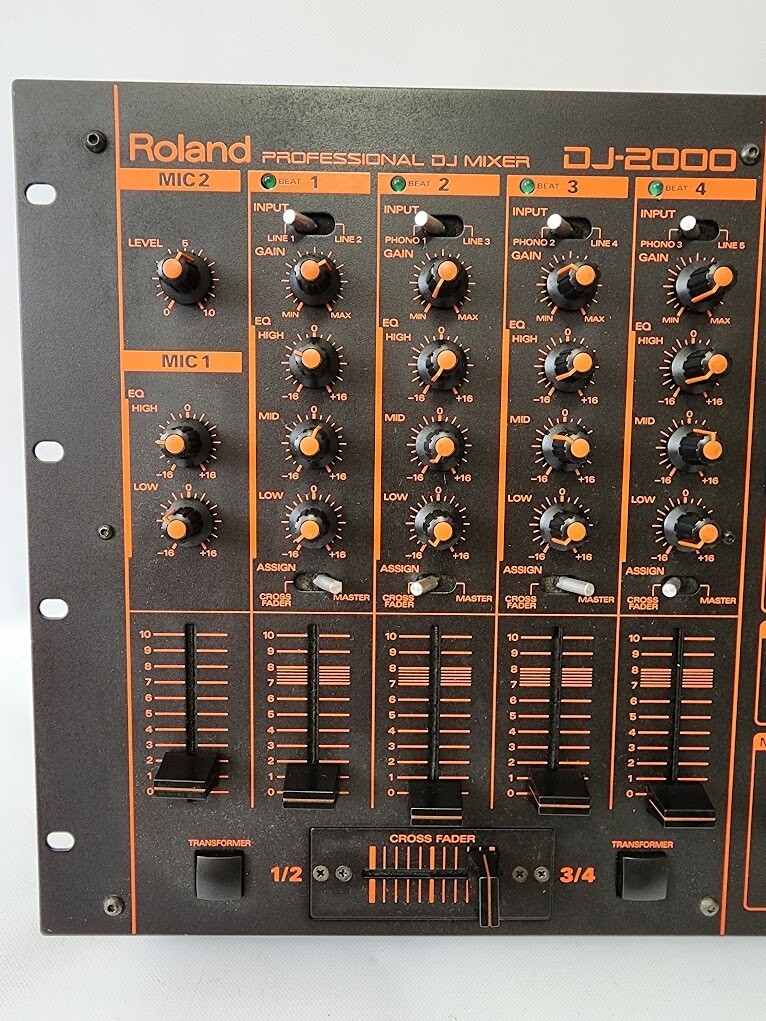 Roland DJ-2000 DJミキサー