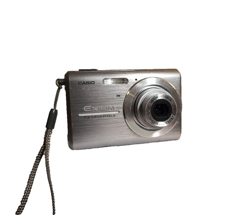 Vintage Casio Exilim EX-Z75 Camera - 7.2MP, 3x Opt Zoom Untested
