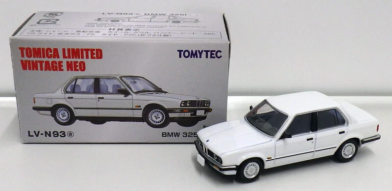 トミカリミテッドヴィンテージ LV-N93a BMW325i