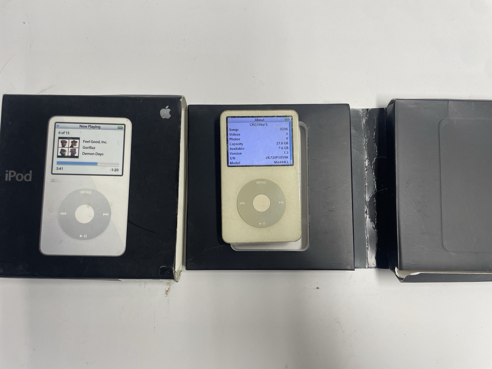 Apple iPod classic 5th Generation White (30 GB) ma444ll With Box