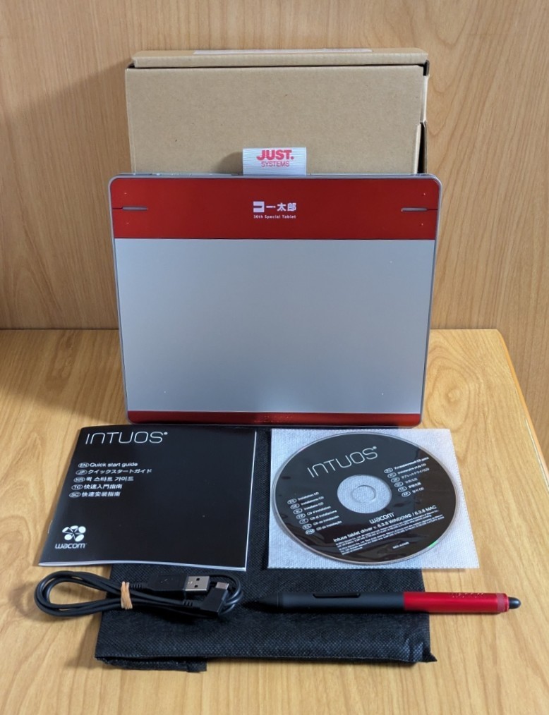 Wacom Ichitaro CTH-480/R Intuos small Limited Tablet with Box Mint