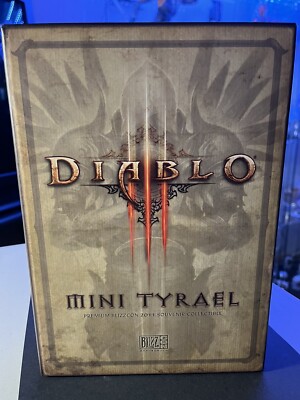 Blizzard Diablo 3 III Mini Tyrael Statue Blizzcon 2011 By SIDESHOW