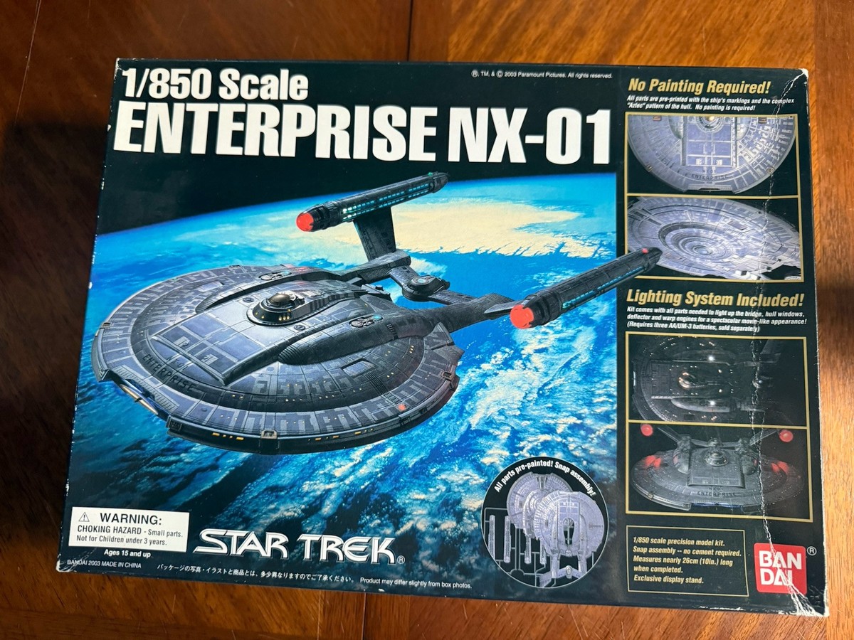 1/850 スケール ENTERPRISE NX-01 BANDAI Star Trek 1/850 U.S.S.
