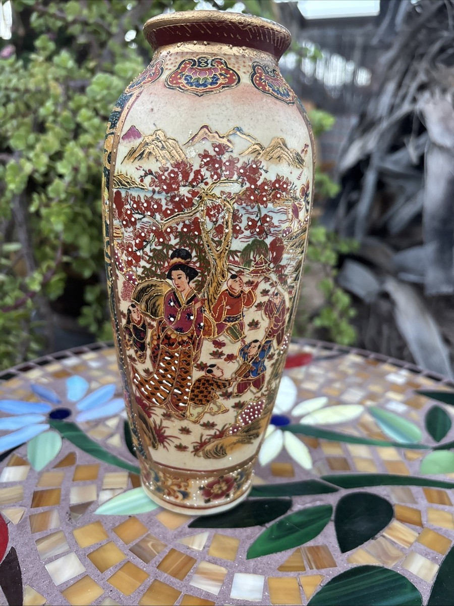 御庭焼 市川光春 伊万里焼 鍋島焼 有田焼 花瓶 フラワーベース 御庭焼