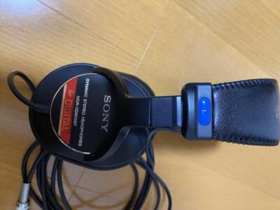 SONY MDR-CD900ST Official sealed studio monitor headphone from