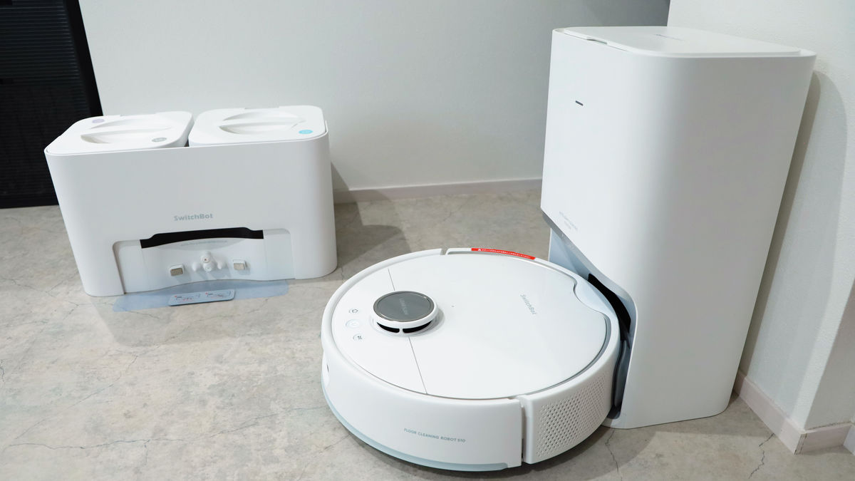 自動で給水・排水・洗浄液投入の拭き掃除と同時に普通の吸引掃除も