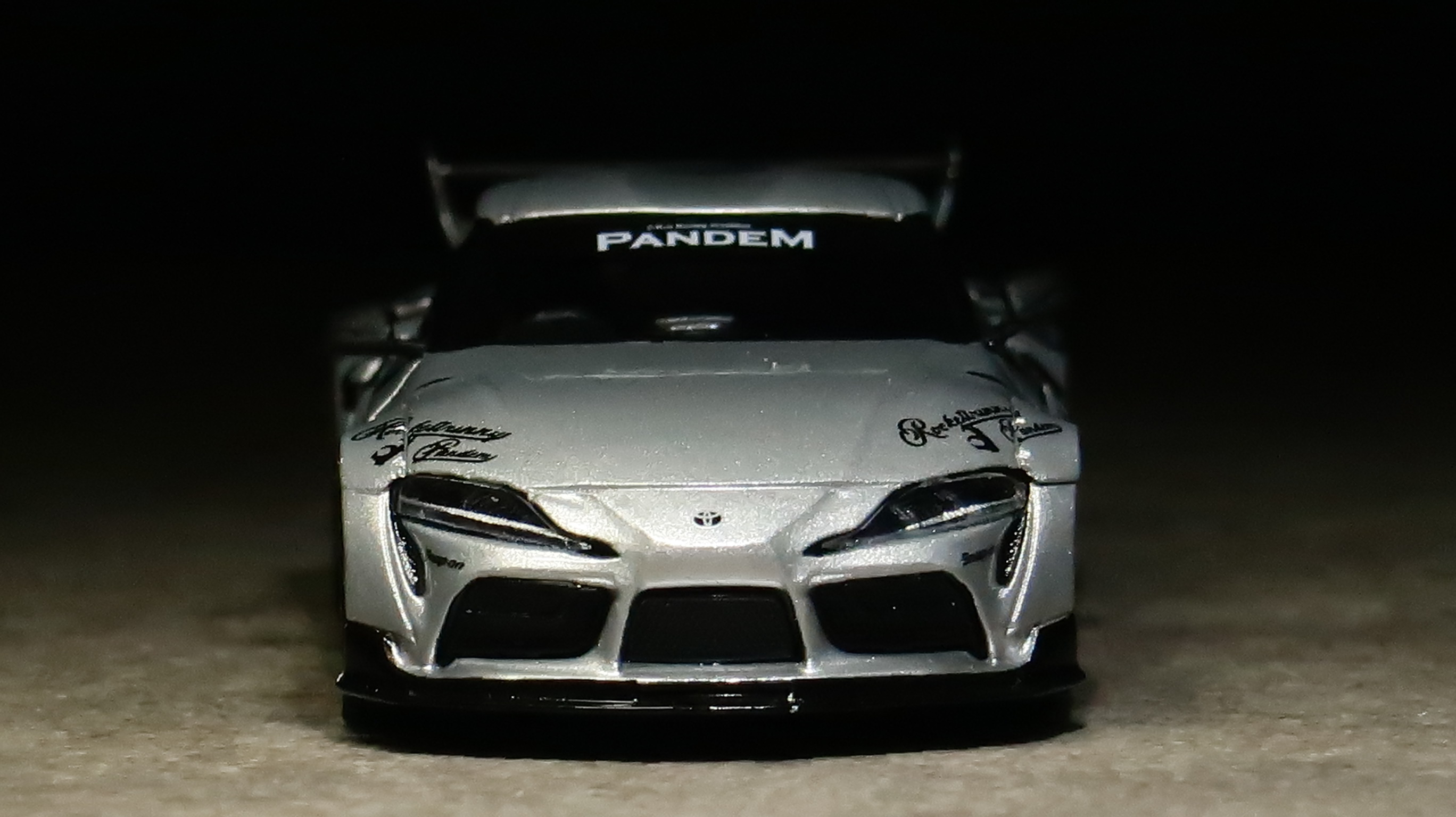 モデルインプレッション】 MIni GT 1/64 Pandem Toyota GR Supra V1.0