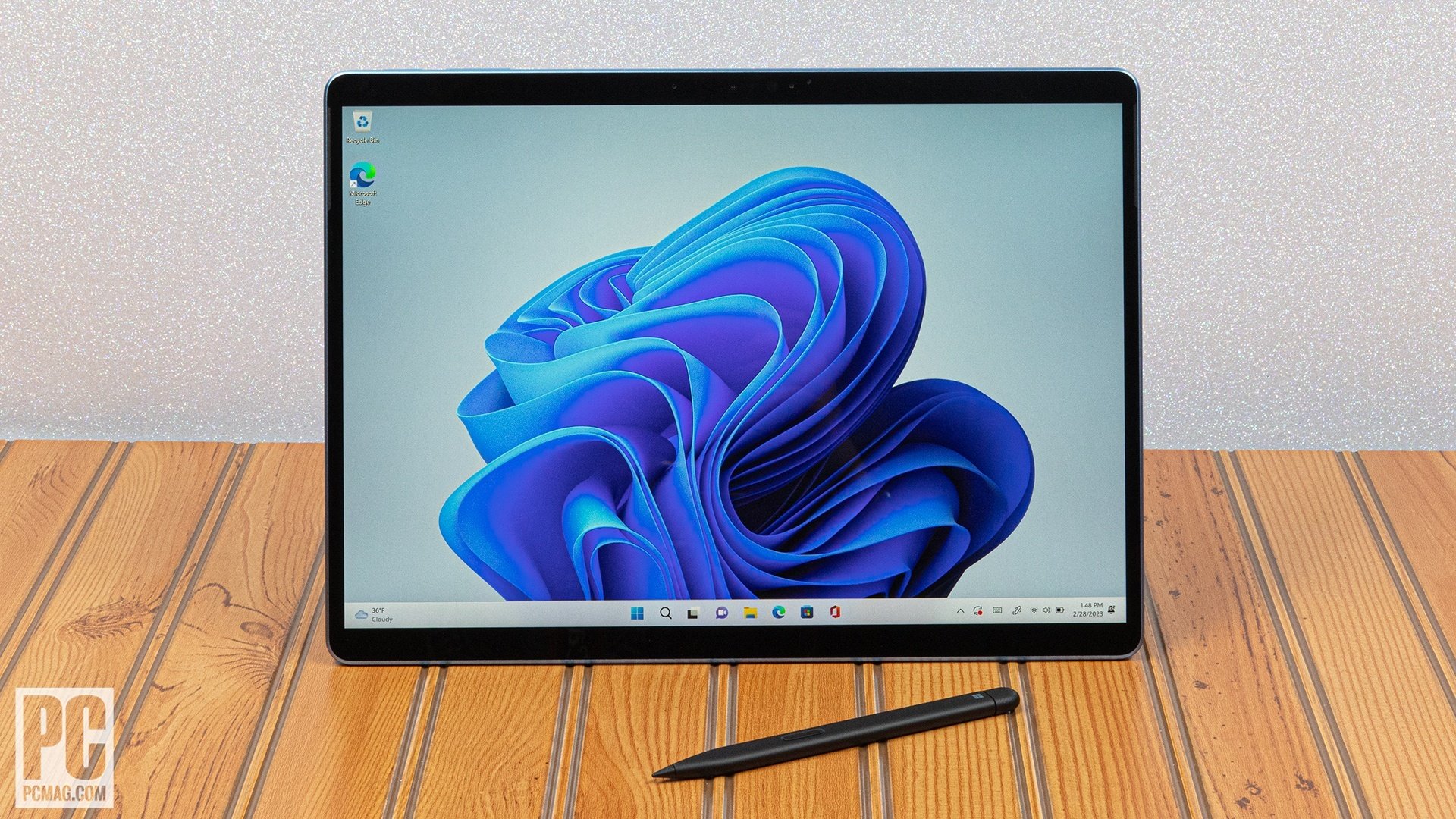 Microsoft Surface Pro 9 (Intel) - Review 2023 - PCMag Middle East