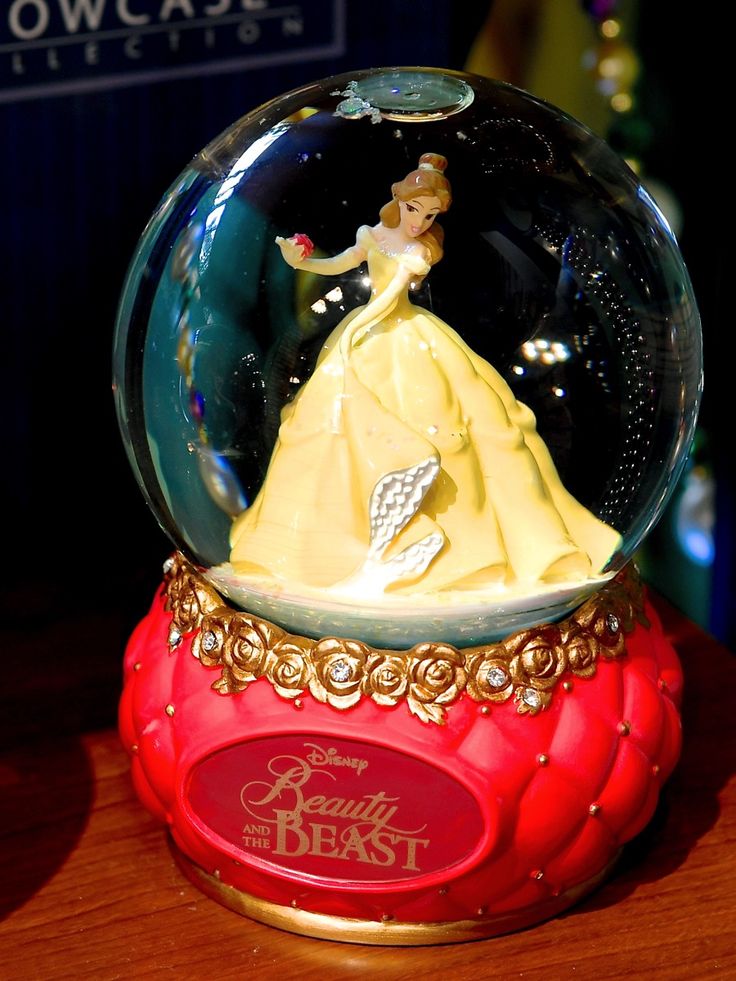 希少 廃盤品☆ディズニー 美女と野獣 ライトアップ スノーグローブ