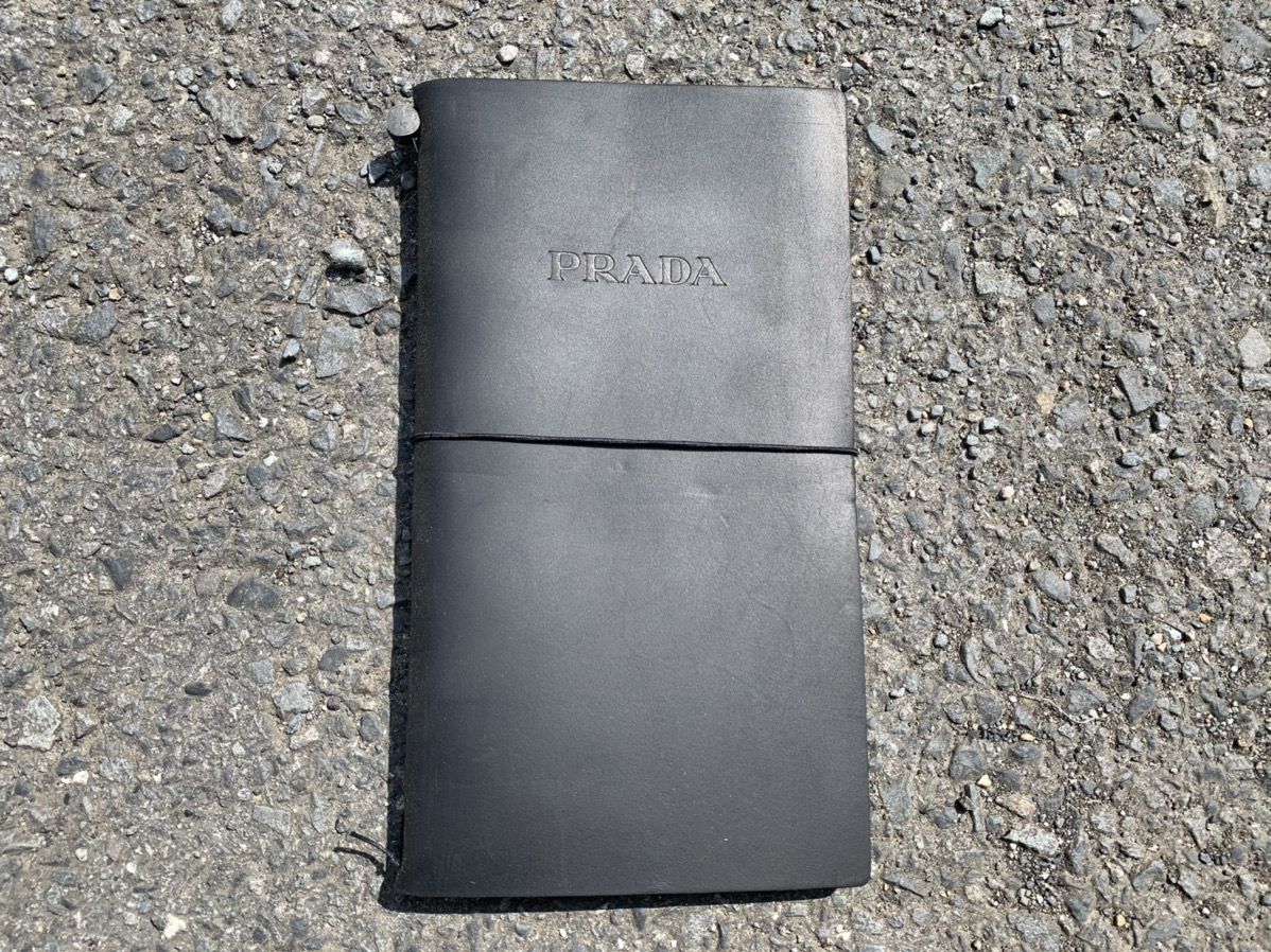 プラダ PRADA プラダ トラベラーズノート レギュラーサイズ PRADA