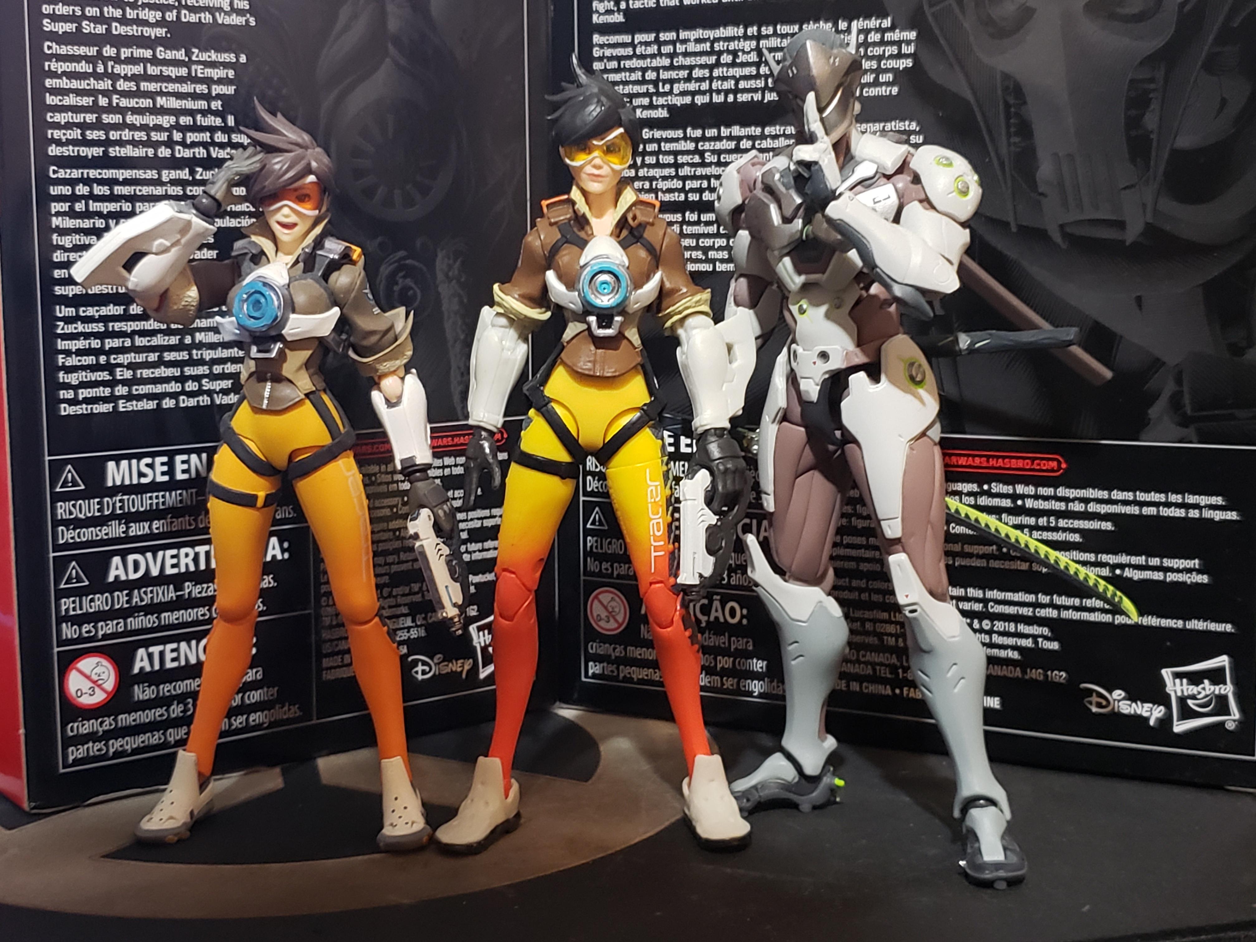 Hasbroのトレーサーとfigmaのトレーサーとゲンジで大きさ比較。サッと