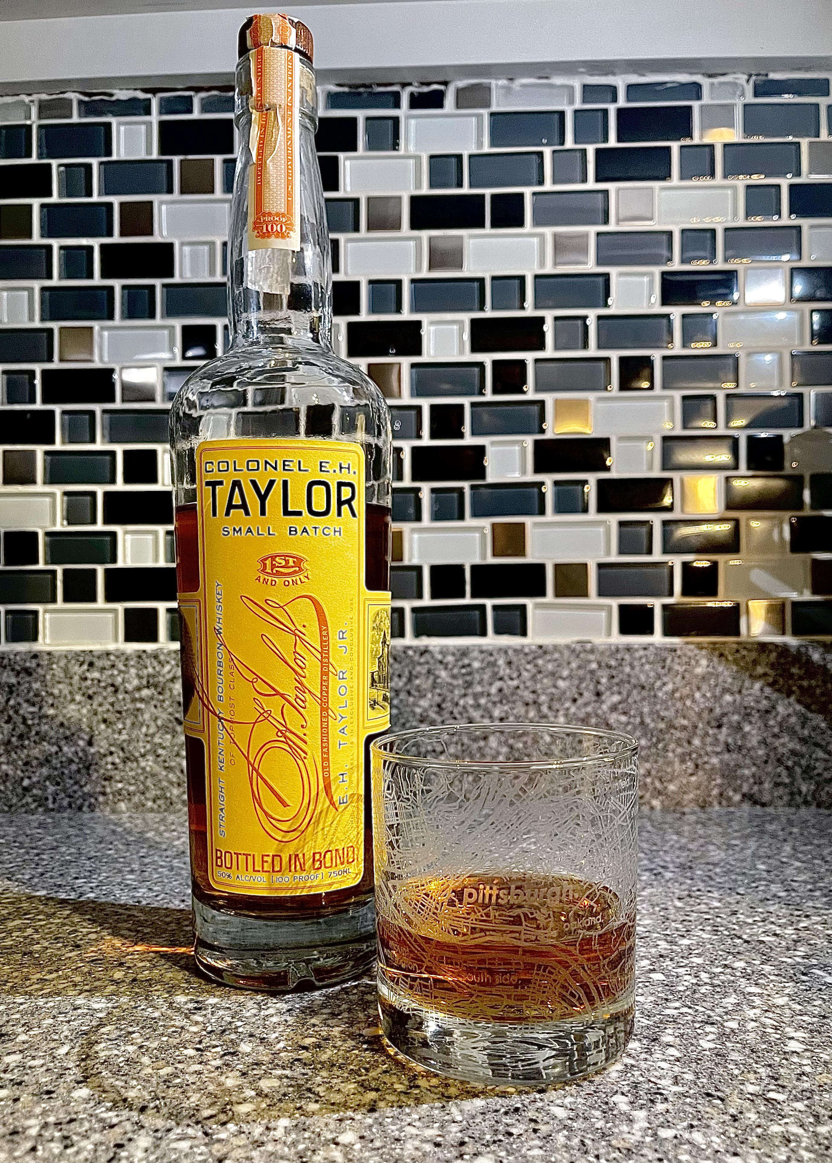 レビュー #17：コロネル E.H.テイラー スモールバッチ : r/bourbon