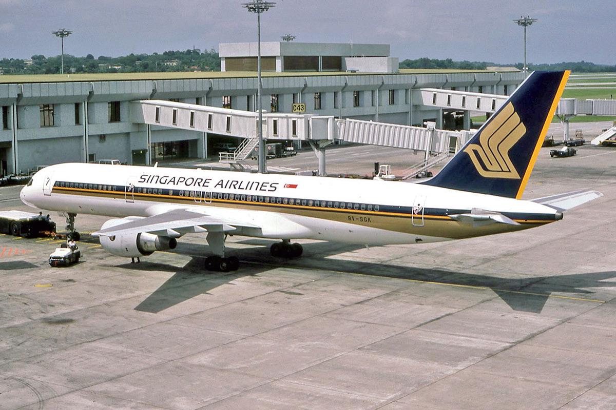 9V-SGK; シンガポール航空が1980年代後半に「試した」757の4機のうちの