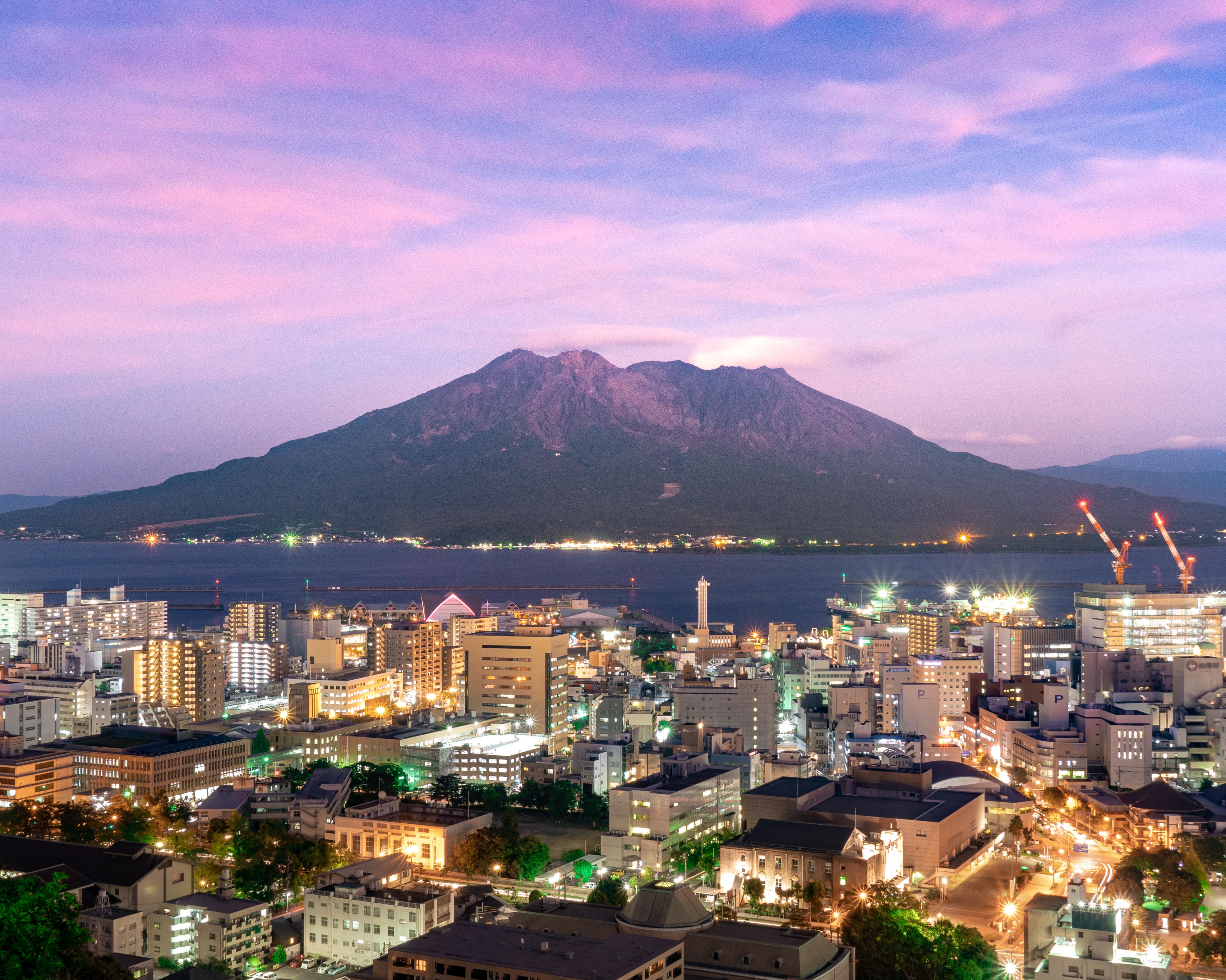 Sakurajima in Kagoshima at sunset. : r/japanpics